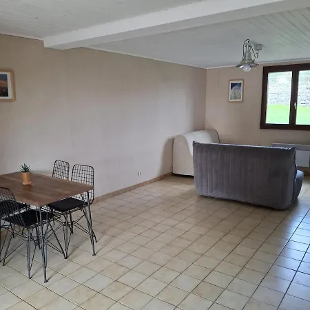 Prázdninový dům Les Hauts De Lenaly