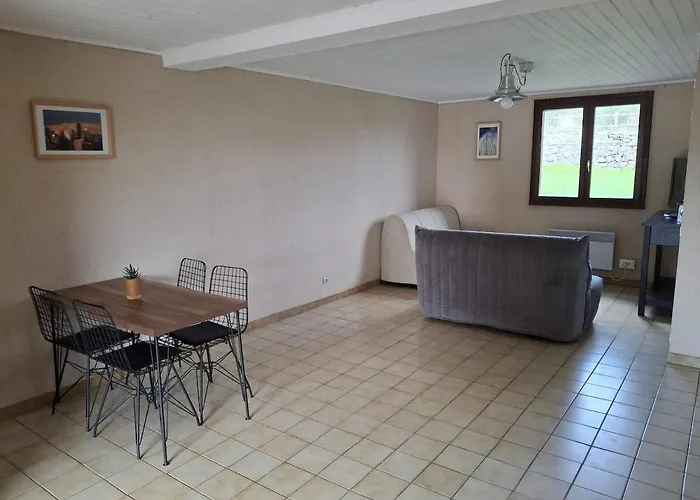 Prázdninový dům Les Hauts De Lenaly